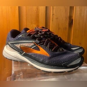 Men’s Size 8 - Brooks Ravenna 8 Blue - 1202381D454